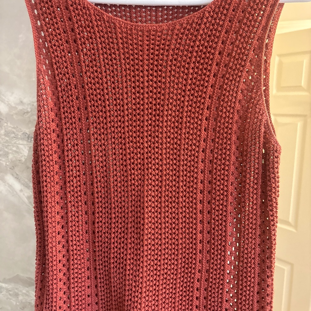 Loft sleeveless shirt